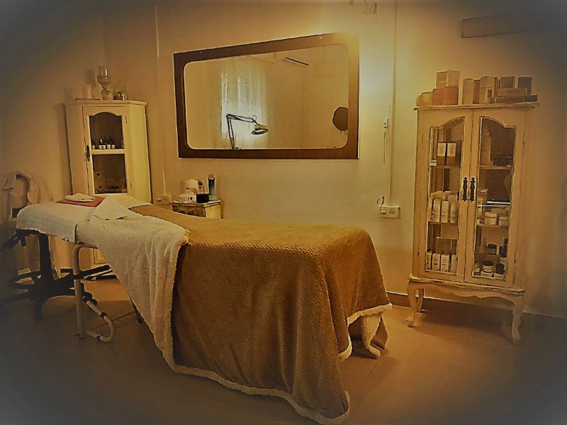 מלי נוימן קוסמטיקס