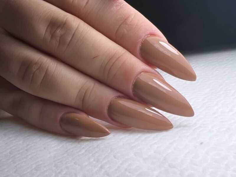 עדי בניית ציפורנים ולק ג'ל באיזור בית שמש והסביבה